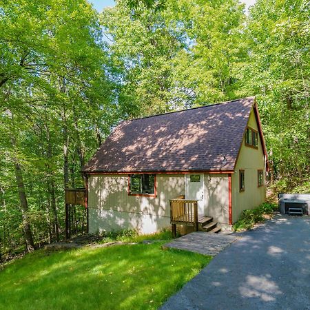 Modern Chalet Cabin W Hot Tub, Deck&Grill, & Wifi! Inwood Dış mekan fotoğraf